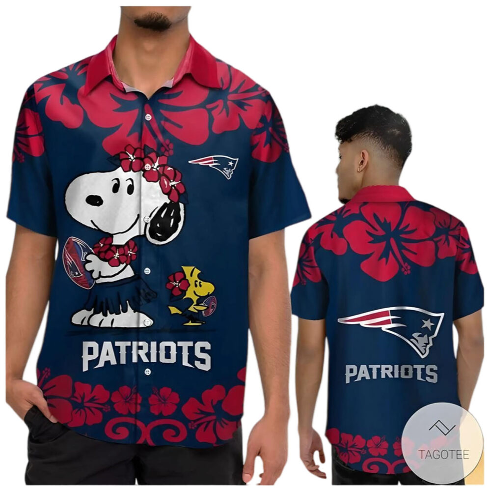 New England Patriots And Snoopy Hawaiian Shirt Blue NFL Gifts For Fans 1