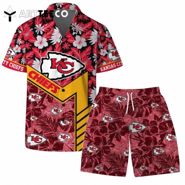 Kansas City Chiefs Team Logo Pattern Hibiscus Flower Hawaiian Shirt and Shorts Set